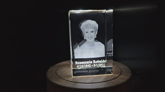 Custom 3D Photo Crystal – Inner Engraved K9 Glass